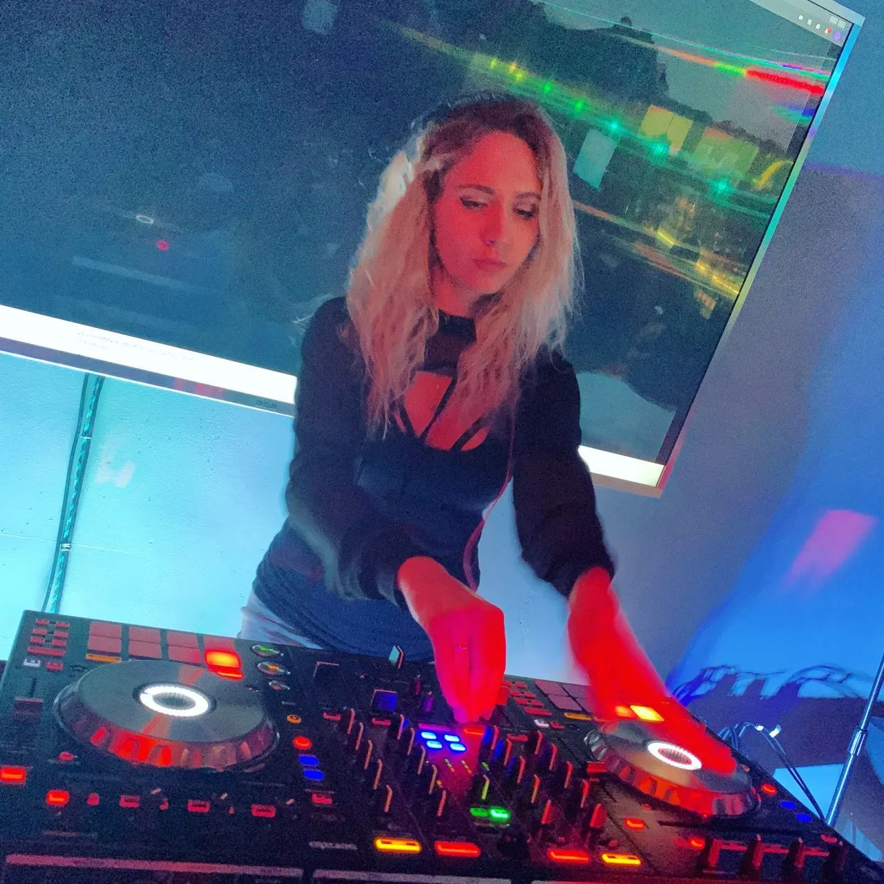 DJ Services 11