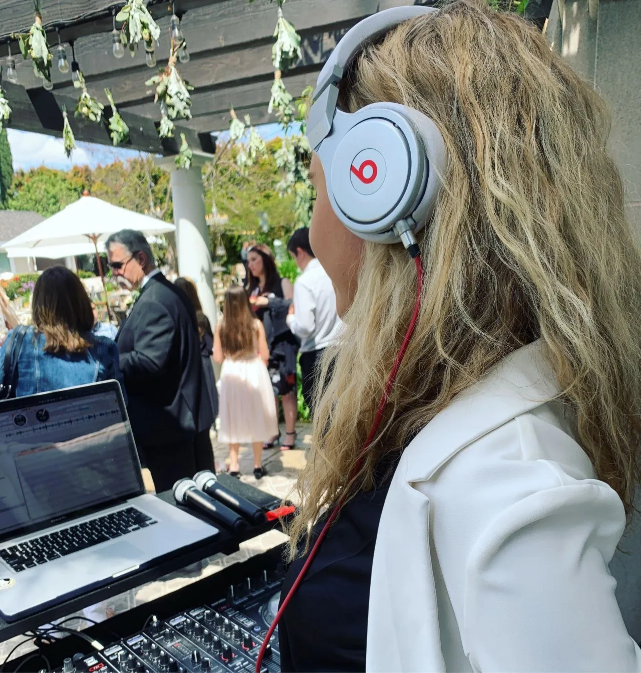 DJ Services 6