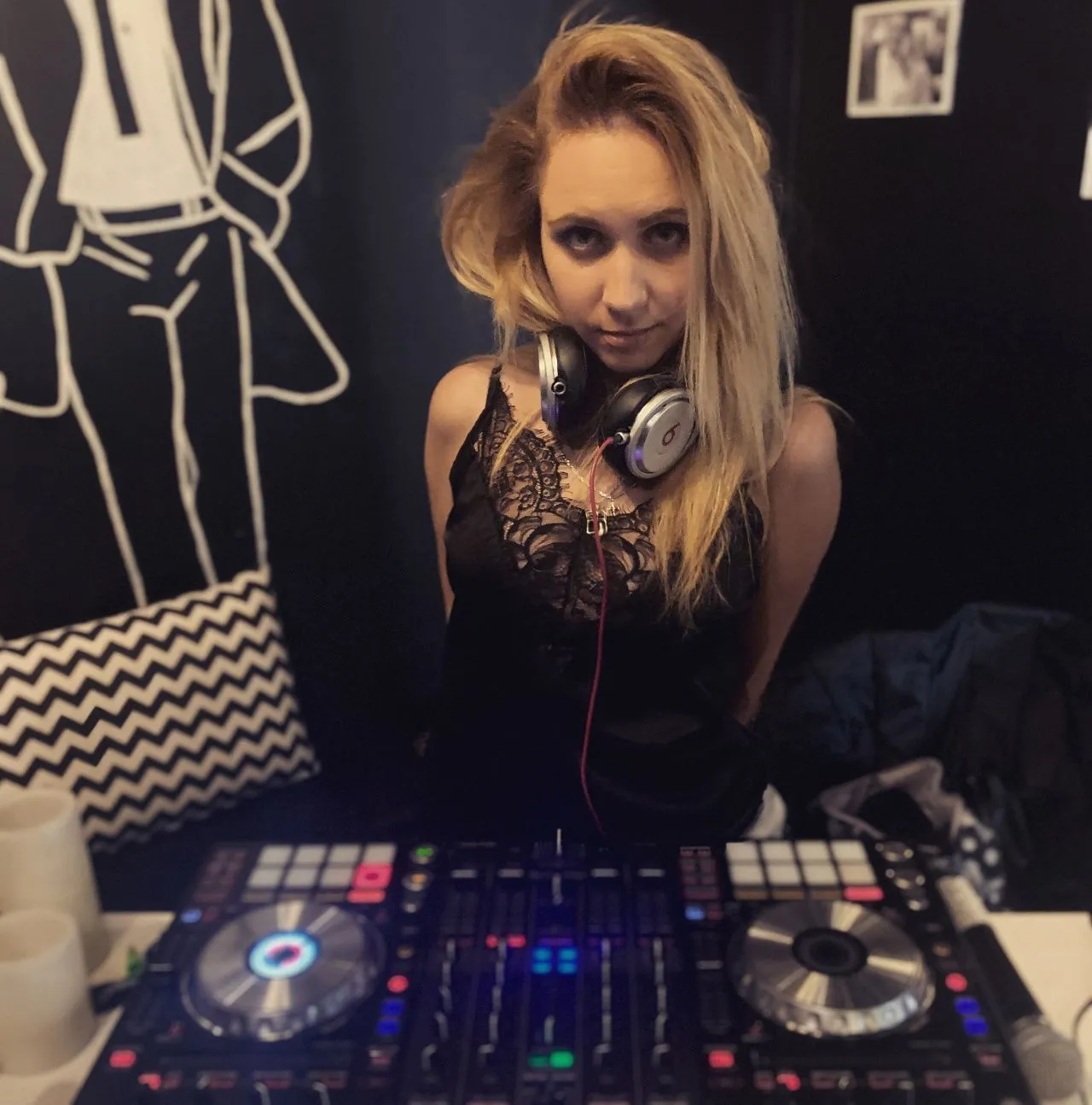 DJ Services 5